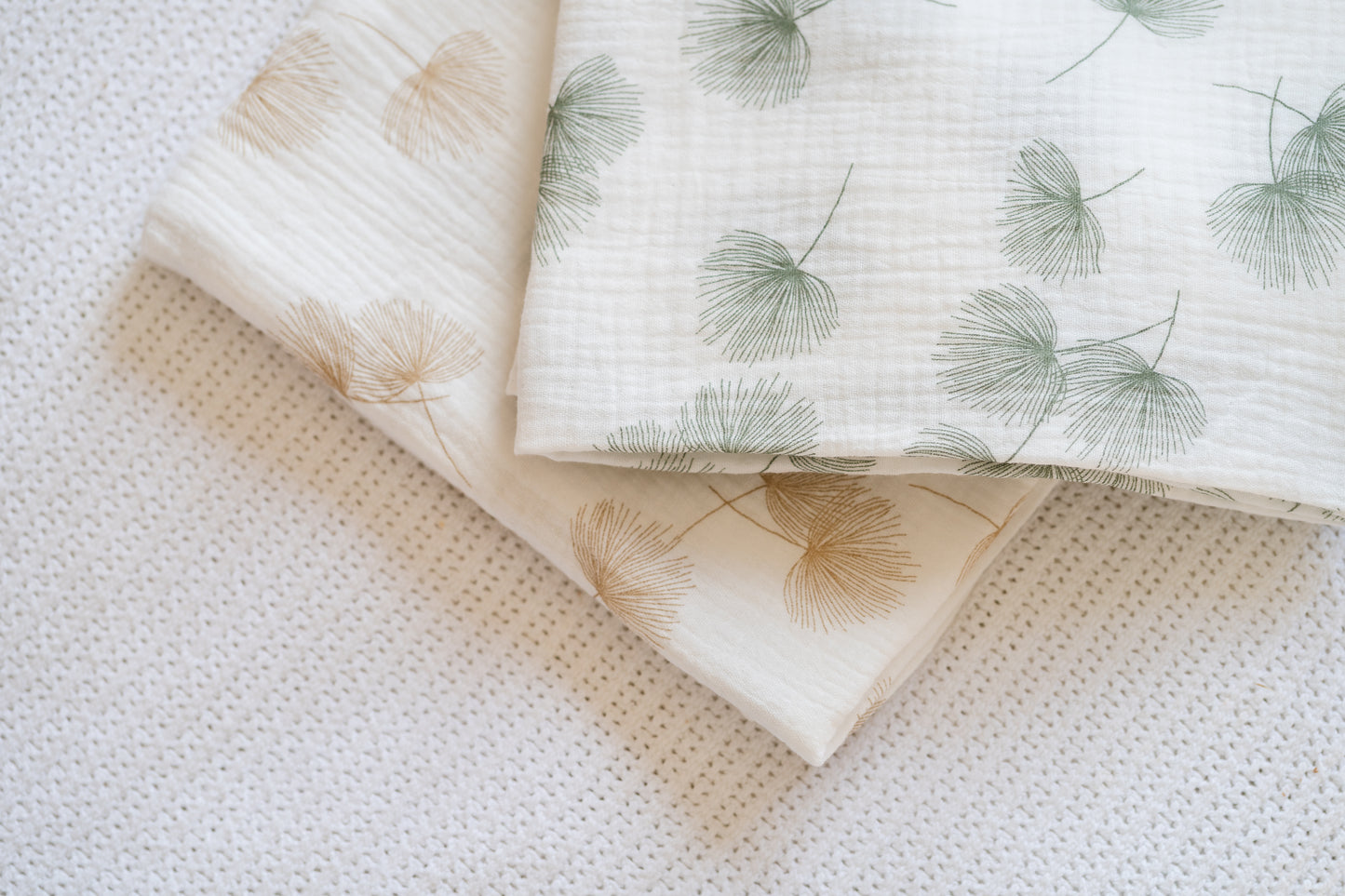 100% Cotton Muslin Burp Cloths (2 pack)