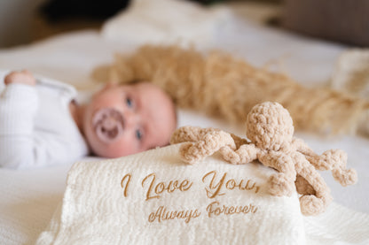 'I love you' Muslin Swaddle